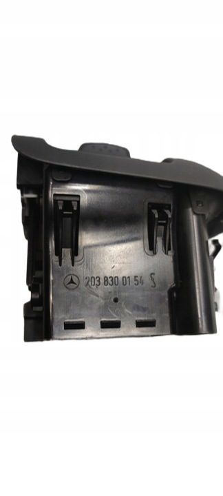 РЕШЕТКА ВЕНТИЛЯЦИОННАЯ ПАНЕЛИ Mercedes-Benz W203 A2038300154 7206, фото 2