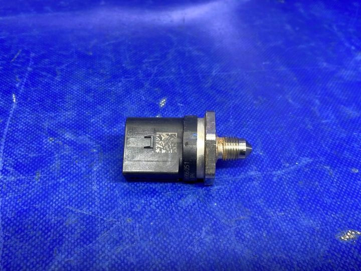Датчик давления топлива Audi A4 B7 VW Skoda Seat 2.0 TFSI 06h906051, фото 3