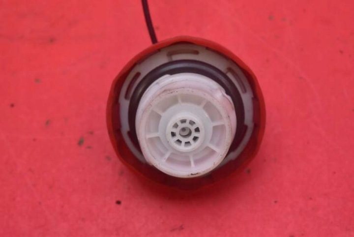 КРЫШКА ГОРЛОВИНЫ БЕНЗОБАКА A1644700130 MERCEDES R-КЛАСС W251 05-10, фото 2