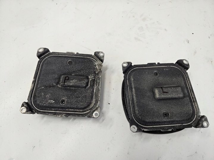 RENAULT CAPTUR II МОДУЛЬ БЛОК РОЗЖИГА ФАРЫ 260556623R, фото 2
