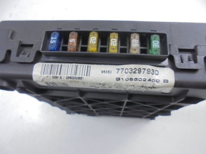Блок предохранителей Renault OE 7703297930, фото 13