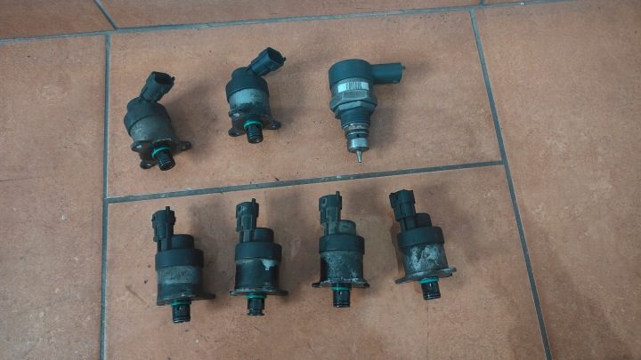 VOLVO S60 V70 S80 XC70 XC90 S40 V40 ДАТЧИК НАСОСА ДАВЛЕНИЯ ТОПЛИВА, фото 2