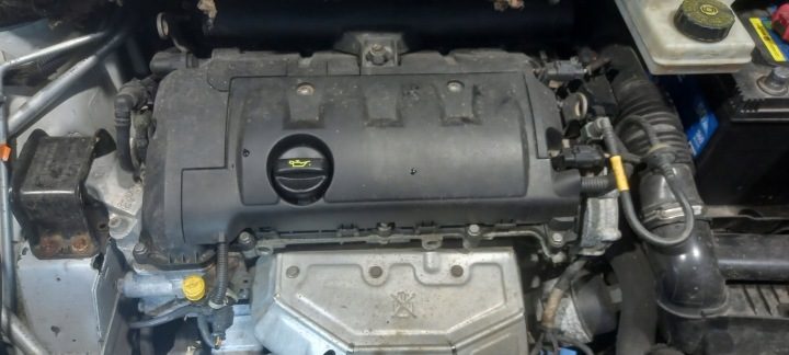 5F01 двигатель в сборе 1.6 16V VTI PSA Citroen Peugeot 128 тыс. км, фото 1
