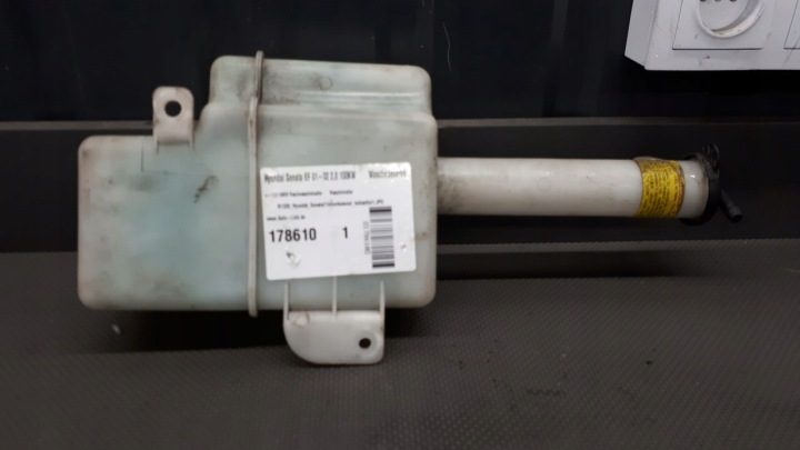 Расширительный бачок Hyundai Sonata IV рестайлинг 2.0 01-02, фото 1