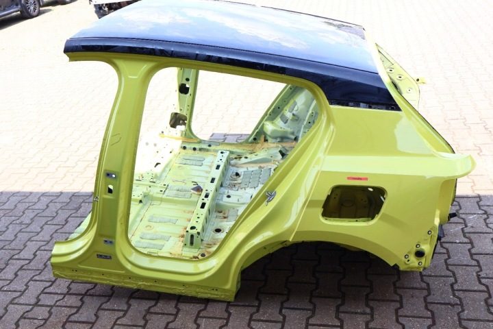 VOLVO EX30 ЧЕТВЕРТЬ КРЫЛО ЛЕВОЕ ЗАДНЕЕ, фото 1