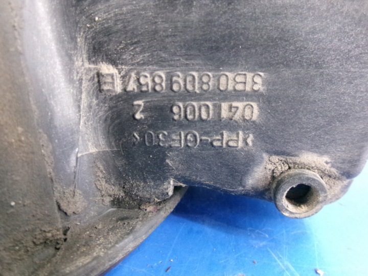 VOLKSWAGEN PASSAT B5 1.8 ЛЮЧОК ГОРЛОВИНЫ БЕНЗОБАКА 3B0809857D LB3Y, фото 3