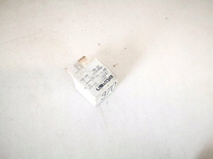 Volkswagen Passat Реле 2000 1.9L 8d0951253 370, фото 3