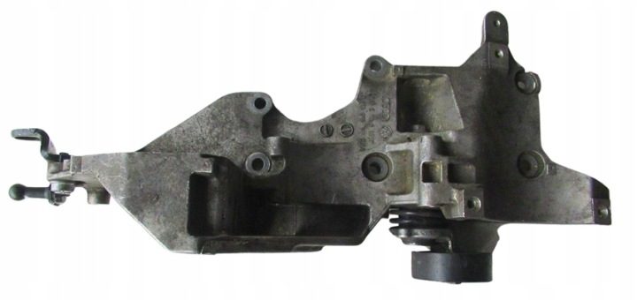 Крепление кронштейн генератора VW Passat B6 1.6 TDI CAY 2005-2010ROK 03L903139D, фото 2