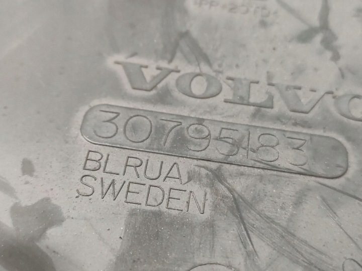 2006 Volvo V50 Крышка аккумулятора 30795183, фото 4
