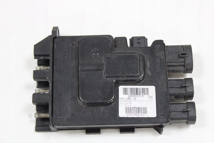Блок предохранителей Renault OE 243800010R, фото 1