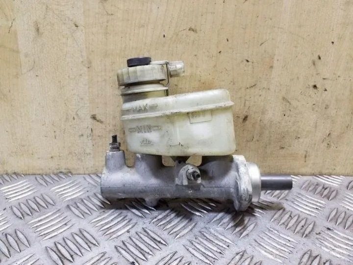 Бачок тормозной жидкости TOYOTA AVENSIS (_T22_) 03350884201 2.0L дизель 81 кВт, фото 7