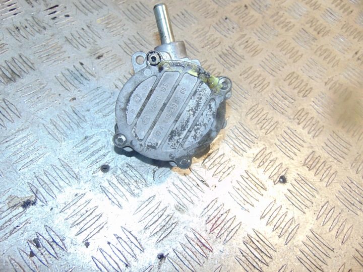 НАСОС ВАКУУМНЫЙ MERCEDES W203 2.2 CDI A6462300165, фото 1