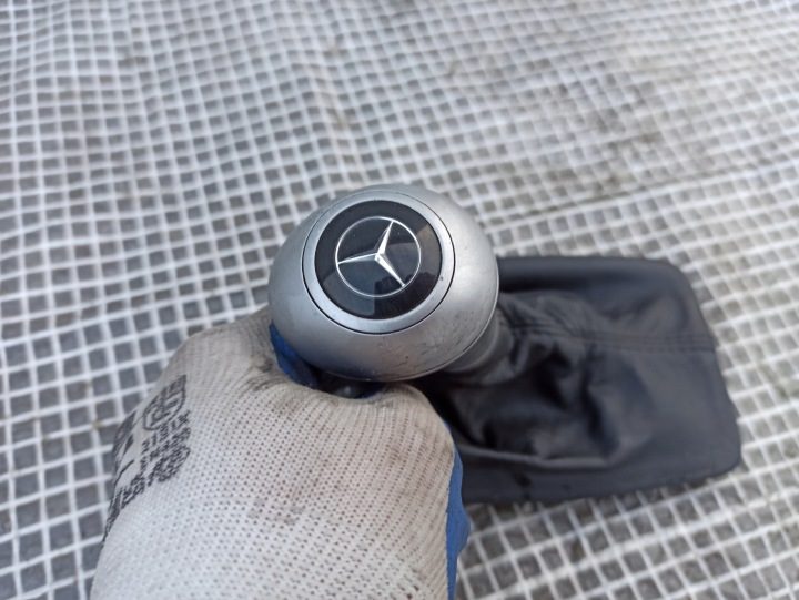 MERCEDES W204 C-КЛАСС АВТОМАТ РУЧКА ЧЕХОЛ ПЕРЕКЛЮЧЕНИЯ ПЕРЕДАЧ A2042672410, фото 4