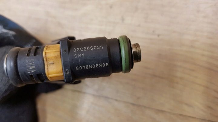 ФОРСУНКА ТОПЛИВА SKODA ROOMSTER 1.6, фото 3
