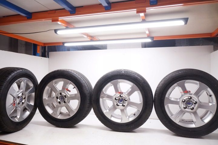 VOLVO XC70 XC60 ДИСКИ КОЛЕСА R17 7.5J 5X108 ET55 30714025 DOT0124 235/55/17, фото 2