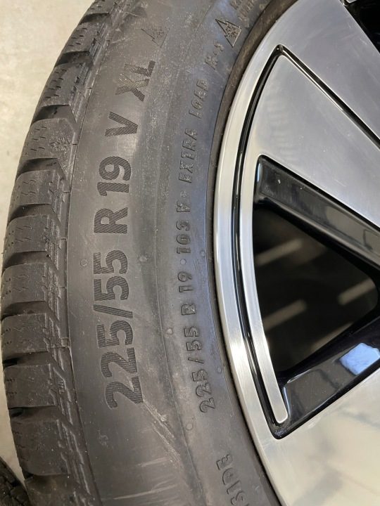 Комплект колес Zimowych Porsche Taycan 19'' 9J1073604BB, фото 12