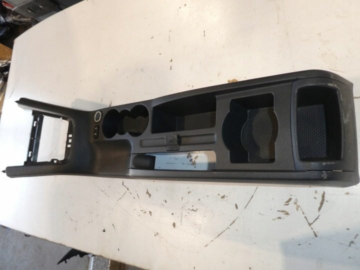 Skoda Yeti рестайлинг центральный тоннель 1Z1863242, фото 2