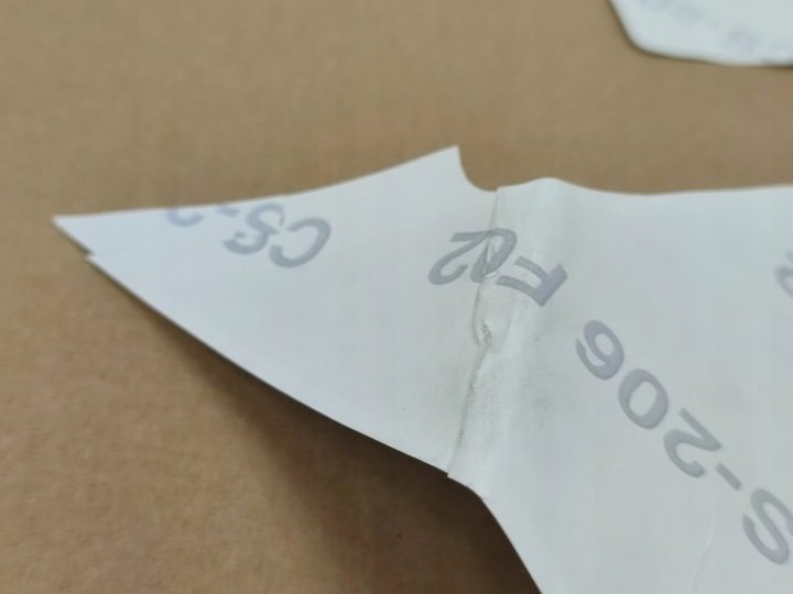 НАКЛЕЙКА НА ЛЕВАЯ ОБШИВКА KAWASAKI NINJA ZX6R 1998 КРАСНАЯ 560621364 OEM, фото 7