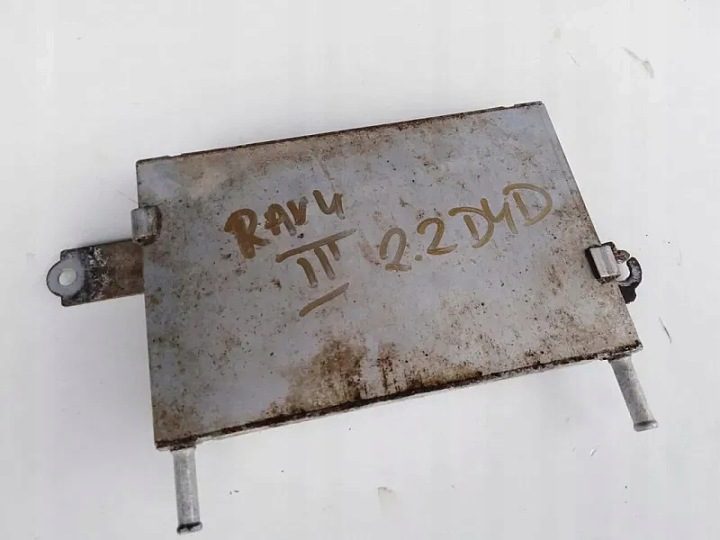 Радиатор Топлива 2.2 D4d RAV 4 Iii, фото 2