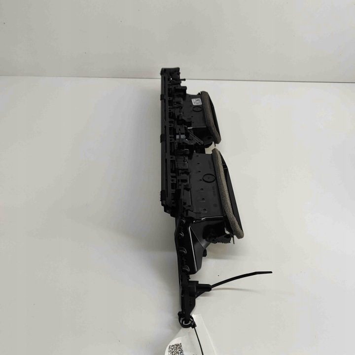 ДЕФЛЕКТОРЫ ПАНЕЛИ ПРИБОРНОГО AUDI E-TRON (GEN) 4KL820951A 28516385 300 кВт 2019, фото 4