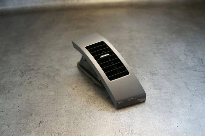 Решетка форсунка обдува средняя левая Mitsubishi Outlander II - GN711-14260, фото 1