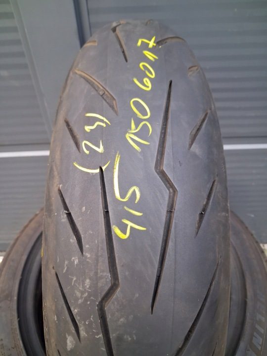 Pirelli DIABLO ROSSO IV ЗАДНИЙ 150/60ZR17 66 Вт, фото 1