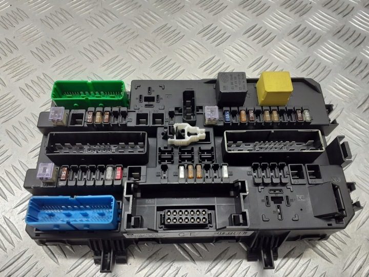 Блок предохранителей BSI Opel Astra H 13145018, фото 3