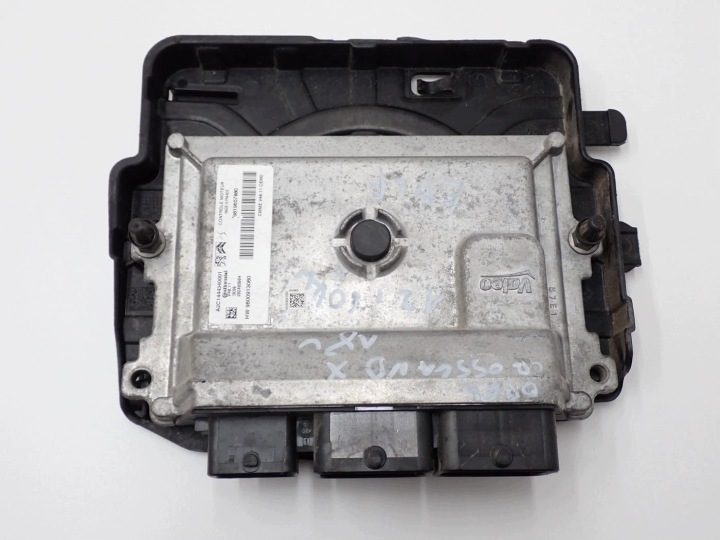 ЭБУ двигателя 9819657880 9800913080 Opel Crossland X 1.2i 18 г., фото 1