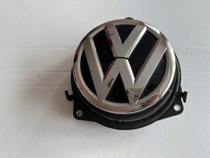 ЭМБЛЕМА КРЫШКИ ЗАДНЯЯ 510827469 VW GOLF VII PASSAT B8, фото 2