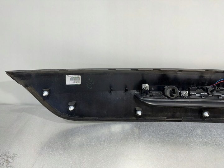 2015 Volvo V40 Cross Country Молдинг подсветки номера 01042057014, фото 10