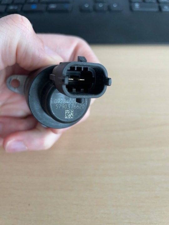 Bosch 1 465 ZS0 075 Клапан regulujący, количество топлива (система Common Rail), фото 2