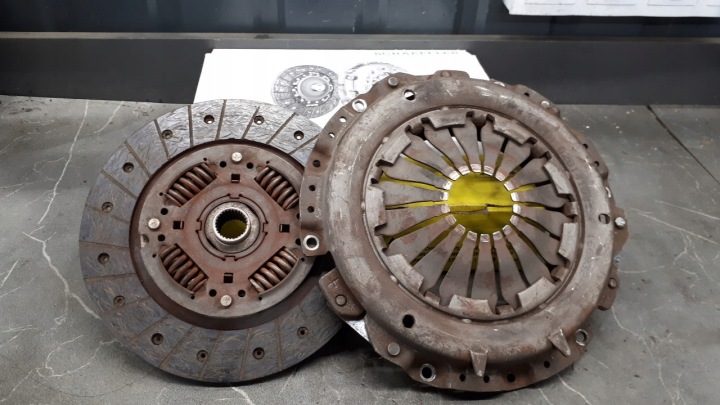 622062300 комплект сцепления Schaeffler luk VW Passat 1.8-1.9td 88-93r, фото 1