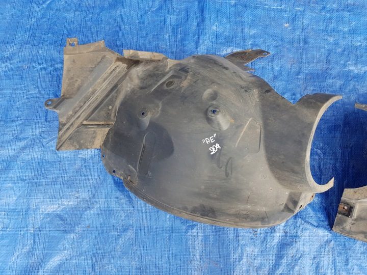 Подкрылок правый передний Mercedes CLK W209 2098841222 2098840622, фото 2