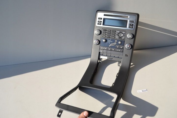 ПАНЕЛЬ УПРАВЛЕНИЯ КОНДИЦИОНЕРА ДИСПЛЕЙ МАГНИТОЛЫ V70 III 2009 г. 39859179, фото 2