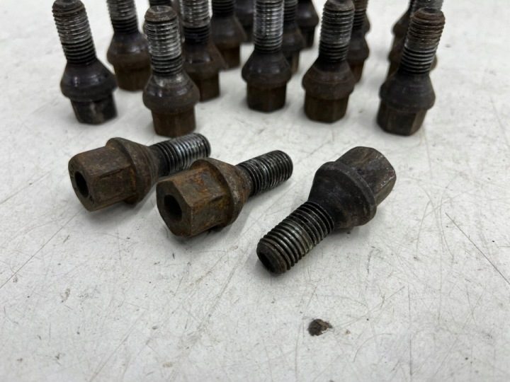 Болты для дисков alumiowych Opel Suzuki Fiat Punto M12x1,5 gwintu 22 мм. 20 шт., фото 2