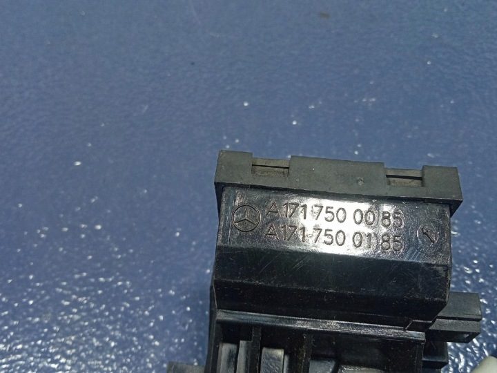 MERCEDES C W203 СЕДАН ЗАМОК КРЫШКИ БАГАЖНИКА A1717500085, фото 4