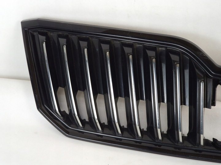 SKODA SUPERB 3 III РЕШЕТКА РАДИАТОРА РАМКА 3V0853653B ЧЕРНАЯ SPORTLINE RS, фото 6