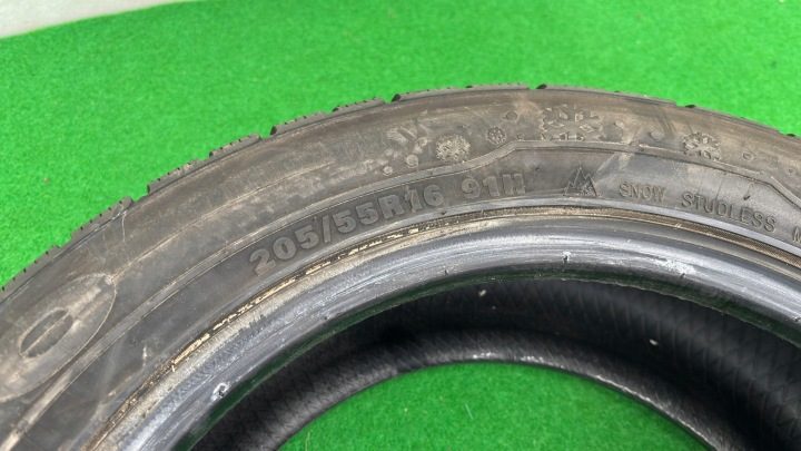 Шина зимняя Kumho I'Zen KW23 205/55R16 91 H сцепление на снегу (3PMSF), фото 5