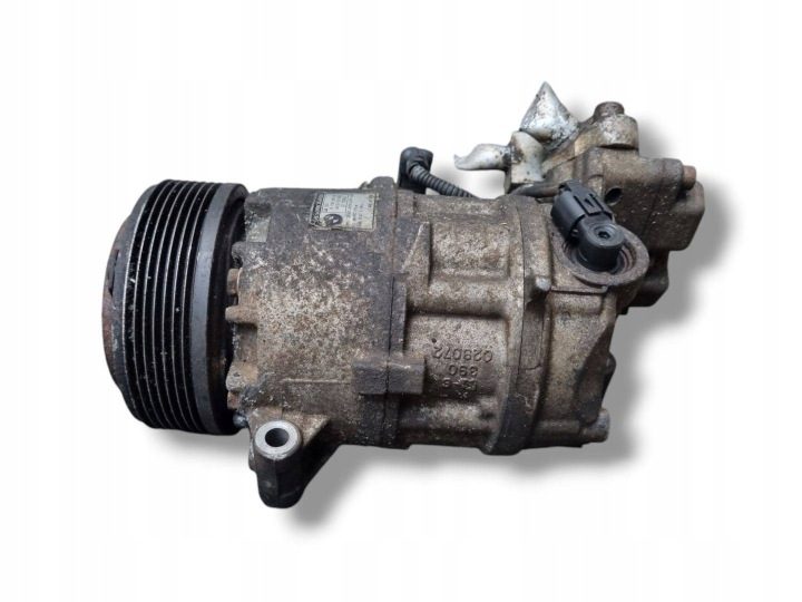 Компрессор кондиционера BMW 1 E81/E87 рестайлинг E81 2007 9156820, фото 1