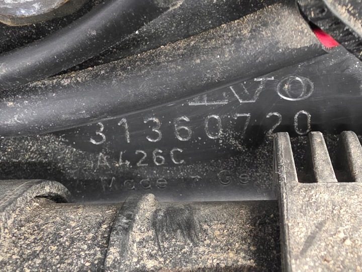 Компрессор пневмоподвески задний Volvo S90 V90 XC40 XC60 XC90 32315091 31360720, фото 3