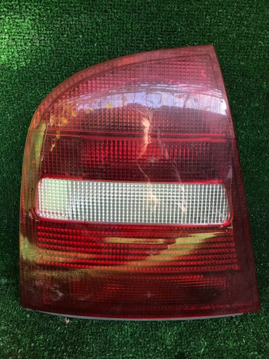 SKODA OCTAVIA I ХЭТЧБЕК ФОНАРЬ ЛЕВЫЙ ЗАДНИЙ, фото 1