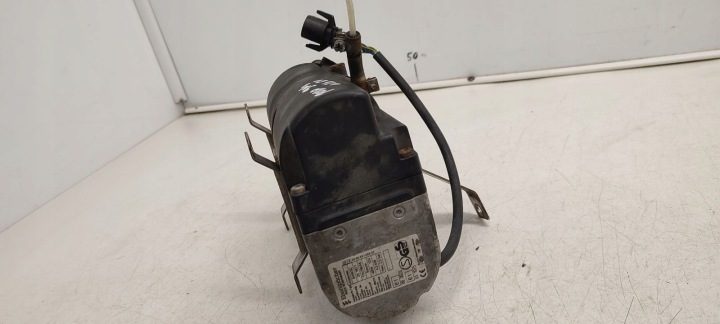 Webasto автономный отопитель Eberspaecher Hydronic VW Polo 9N 1,2, фото 5