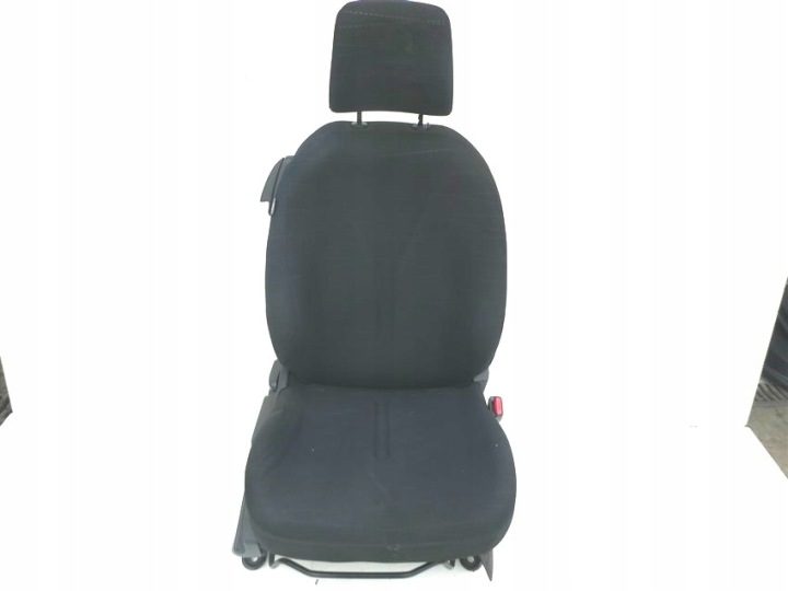 Сидящая переднеприводная Toyota Yaris II 3. 2005-2011 р.в., фото 1