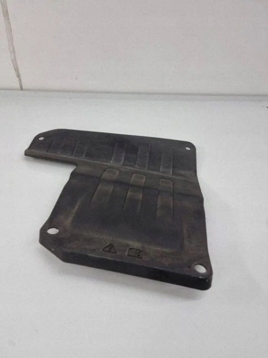 Крышка аккумулятора Land Rover Range Rover Evoque (L538) BJ325162A, фото 1
