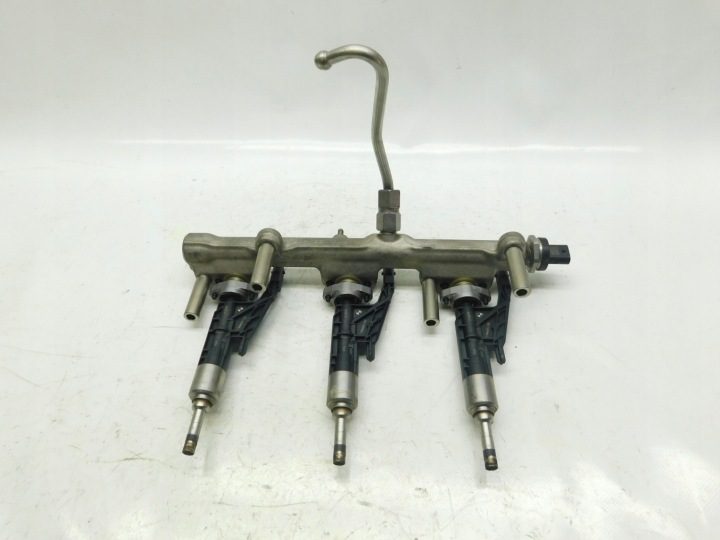 Топливная рампа форсунка топлива BMW F45 F46 X1 F48 Mini F54 F55 F60 1.5i B38, фото 3