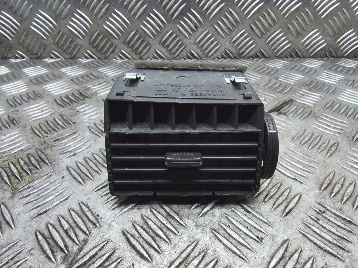 Воздухозаборник консоли OPEL ZAFIRA B (A05) 13144399 2.2L бензин 110 кВт, фото 1