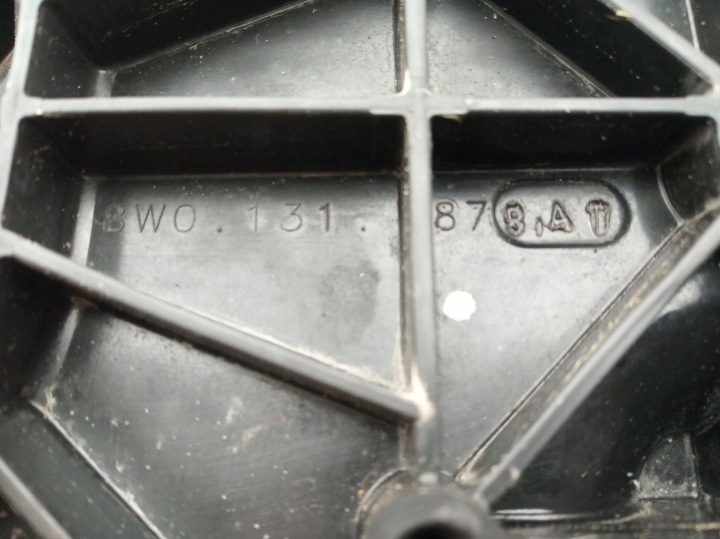 Audi A4 B9 A5 Бак AdBlue 8W0131878AC, фото 3