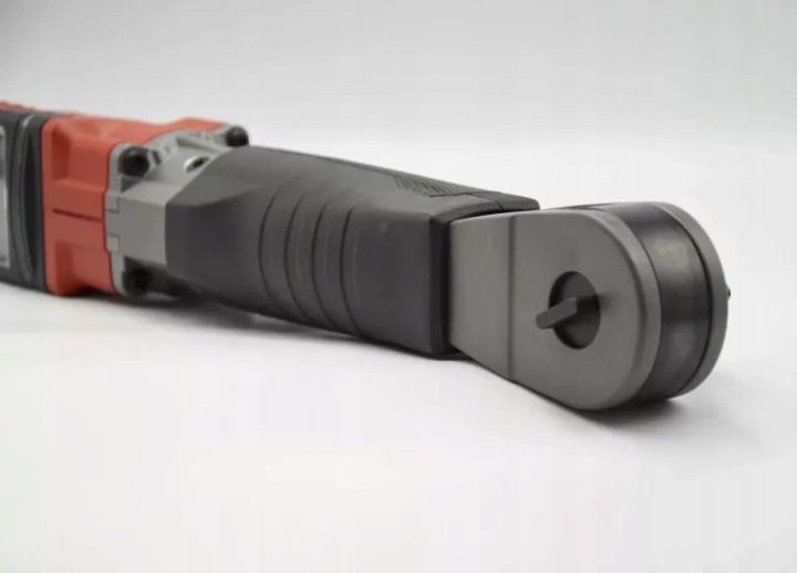 Ключ динамометрический 1/2" 203 Нм Milwaukee M12 ONEFTR12-0C 4933464969 12V, фото 6