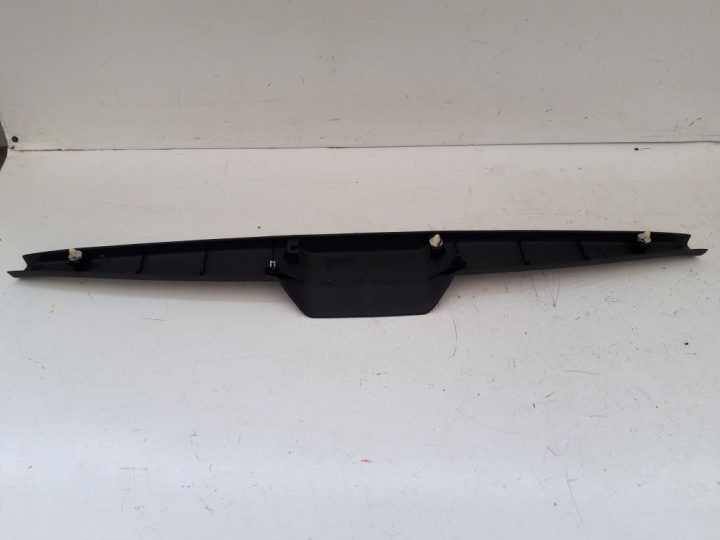 Обшивка крышки багажника Toyota OE 64790-02010, фото 4