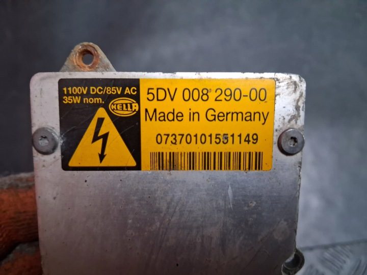 Преобразователь света правый передний Audi A6 C6 2.4 V6 5DV008-290-00, фото 3